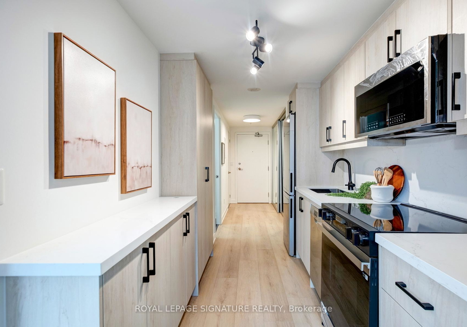 32-camden-street-toronto-ontario-c12876146