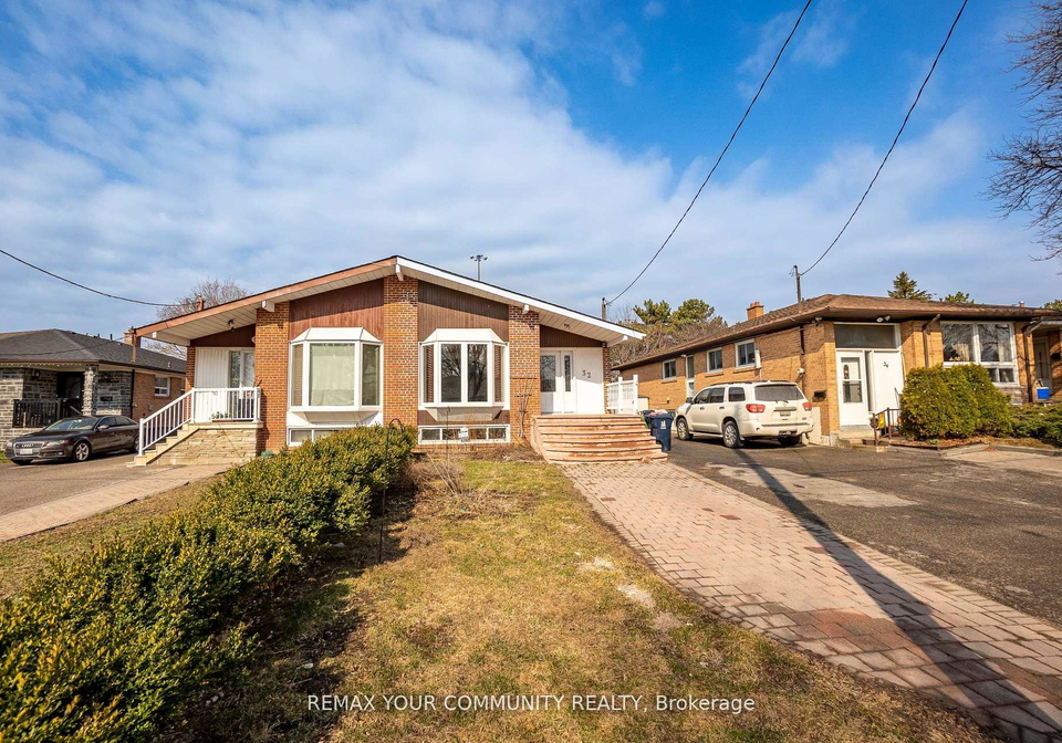 32-marbury-crescent-north-york-ontario-c12876268