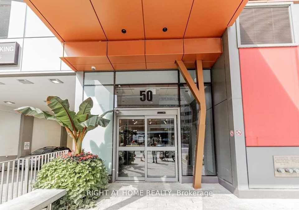 50-wellesley-street-toronto-ontario-c12876320