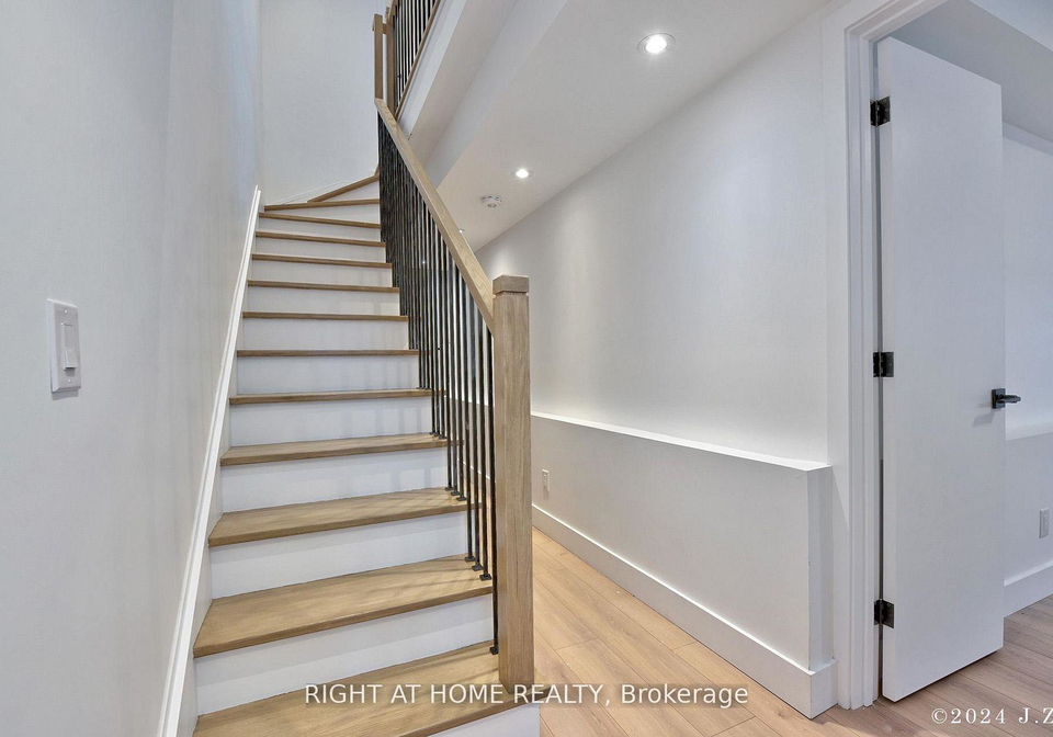 50a-lanark-avenue-toronto-ontario-c12876446