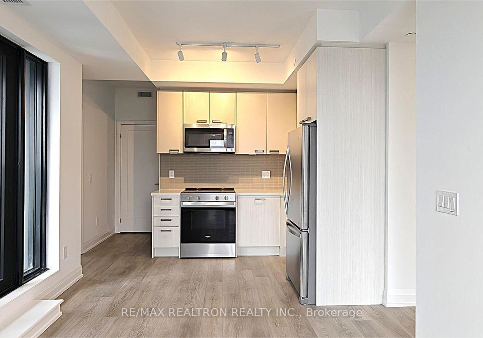 20-soudan-avenue-toronto-ontario-c12876516