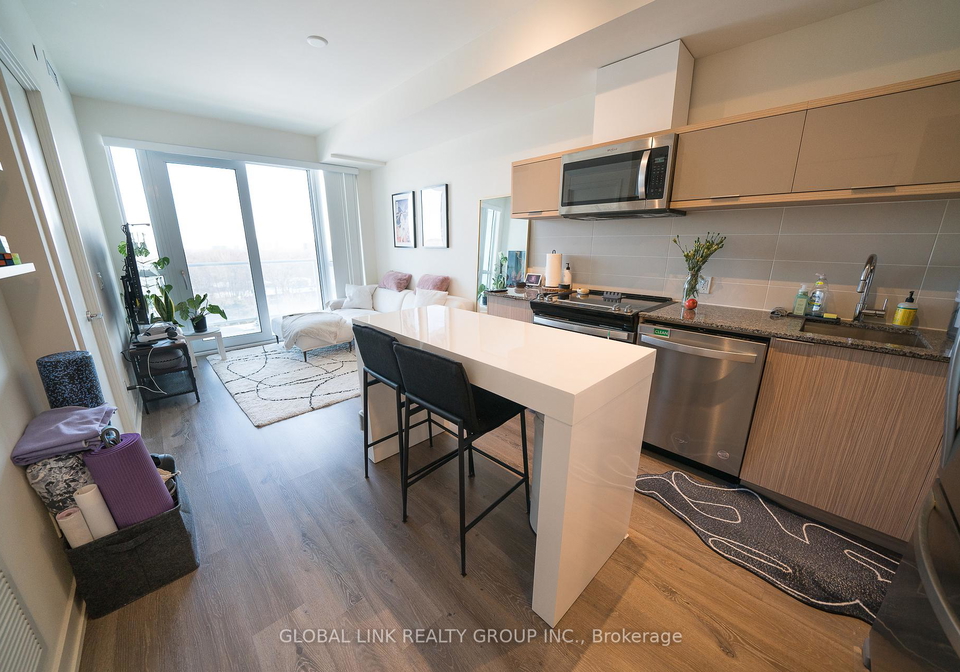 10-deerlick-court-north-york-ontario-c12876560