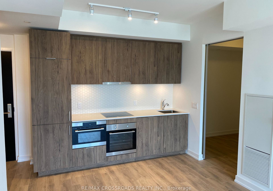 158-front-street-toronto-ontario-c12876754