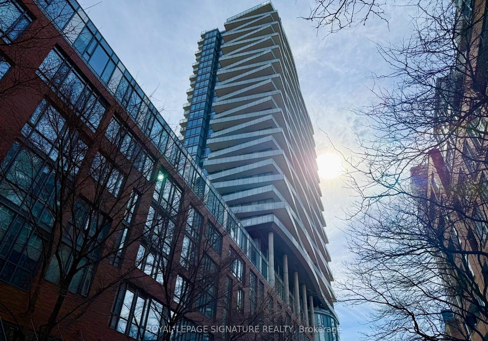 1-market-street-toronto-ontario-c12876794