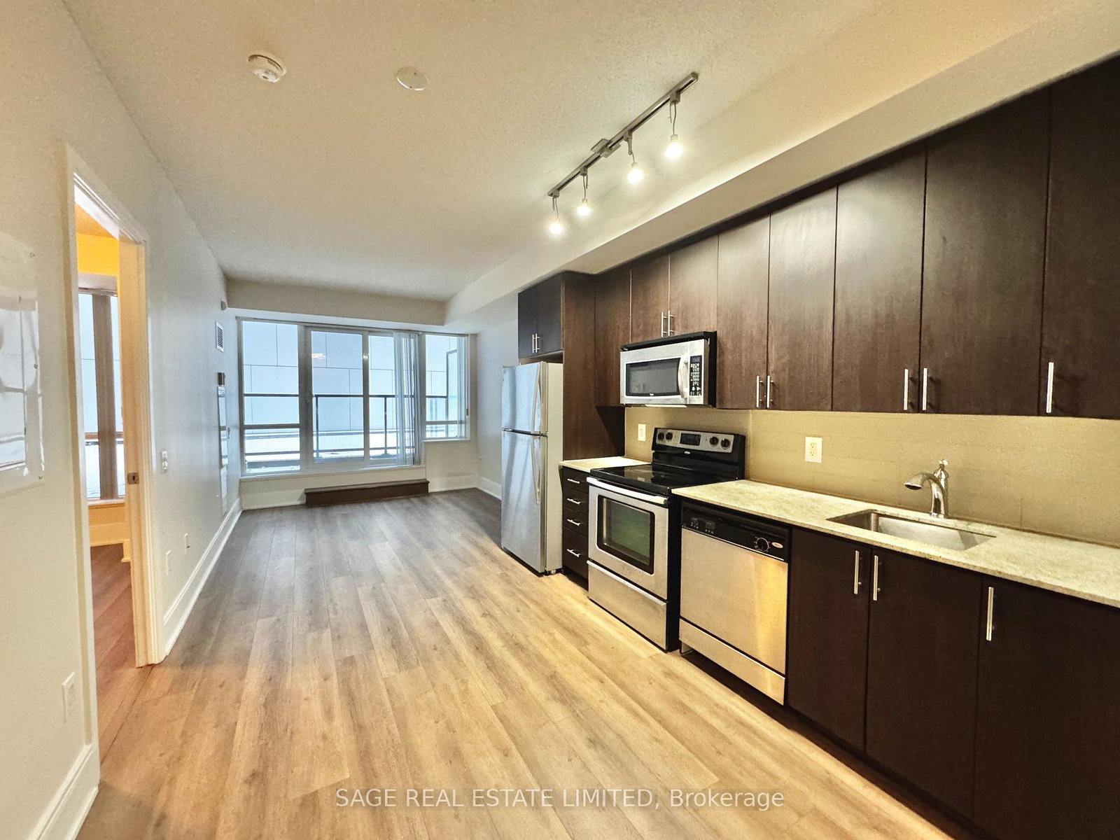 560-front-street-w-toronto-ontario-c12876870