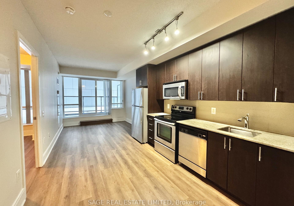 560-front-street-w-toronto-ontario-c12876870
