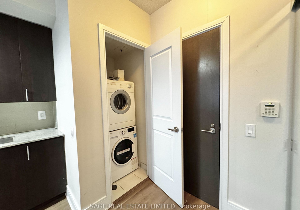 560-front-street-w-toronto-ontario-c12876870