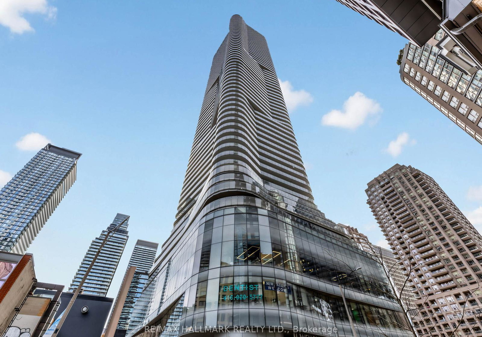 11-wellesley-street-w-toronto-ontario-c12876954