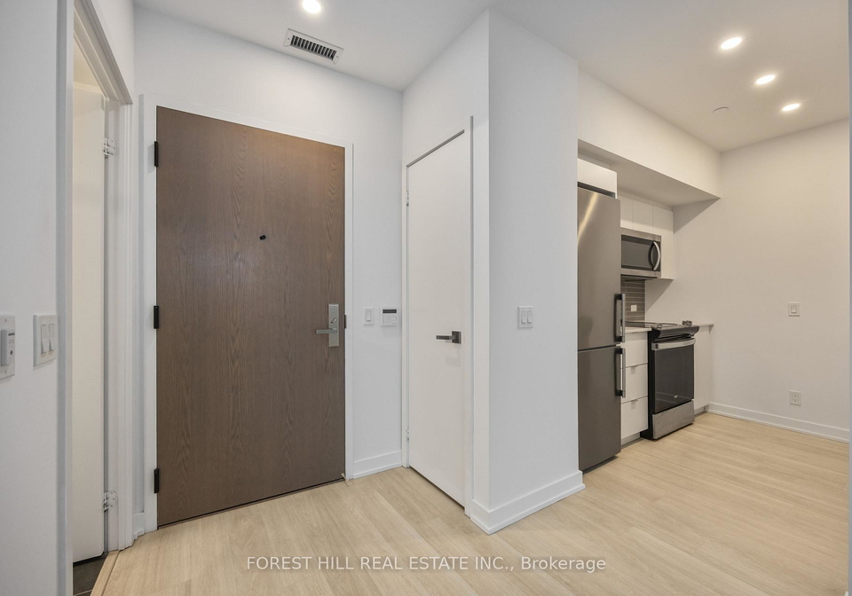 30-tretti-way-toronto-ontario-c12876982