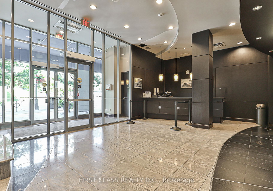 51-lower-simcoe-street-toronto-ontario-c12877006
