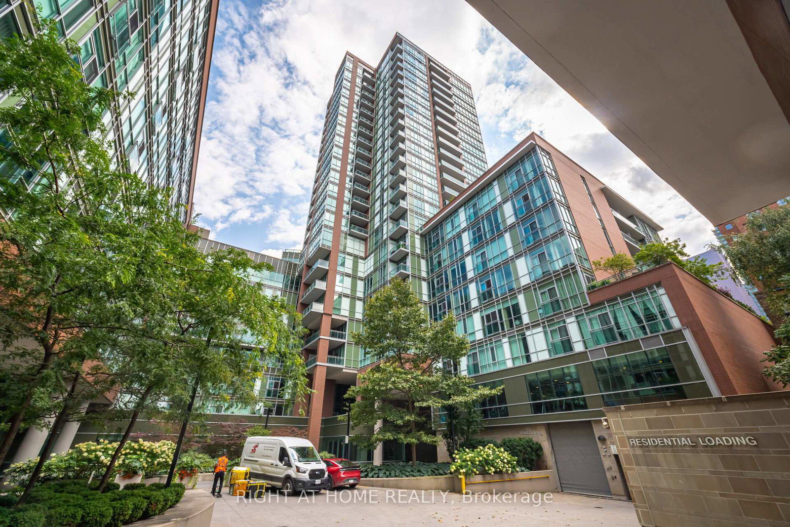 112-george-street-e-toronto-ontario-c12877034