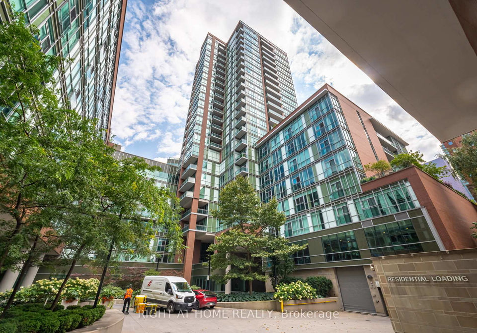 112-george-street-e-toronto-ontario-c12877034