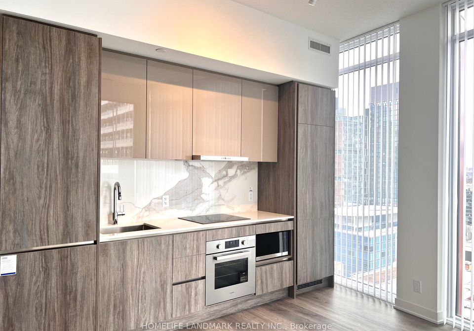 180-front-street-e-toronto-ontario-c12877126