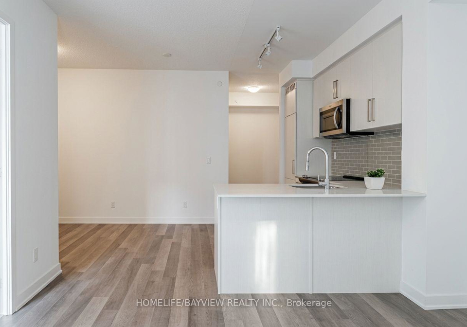 5180-yonge-street-toronto-ontario-c12877458