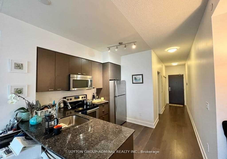 88-sheppard-avenue-e-north-york-ontario-c12877464