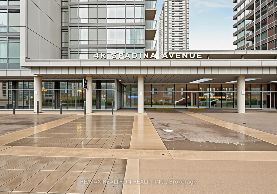 4k-spadina-avenue-toronto-ontario-c12877520