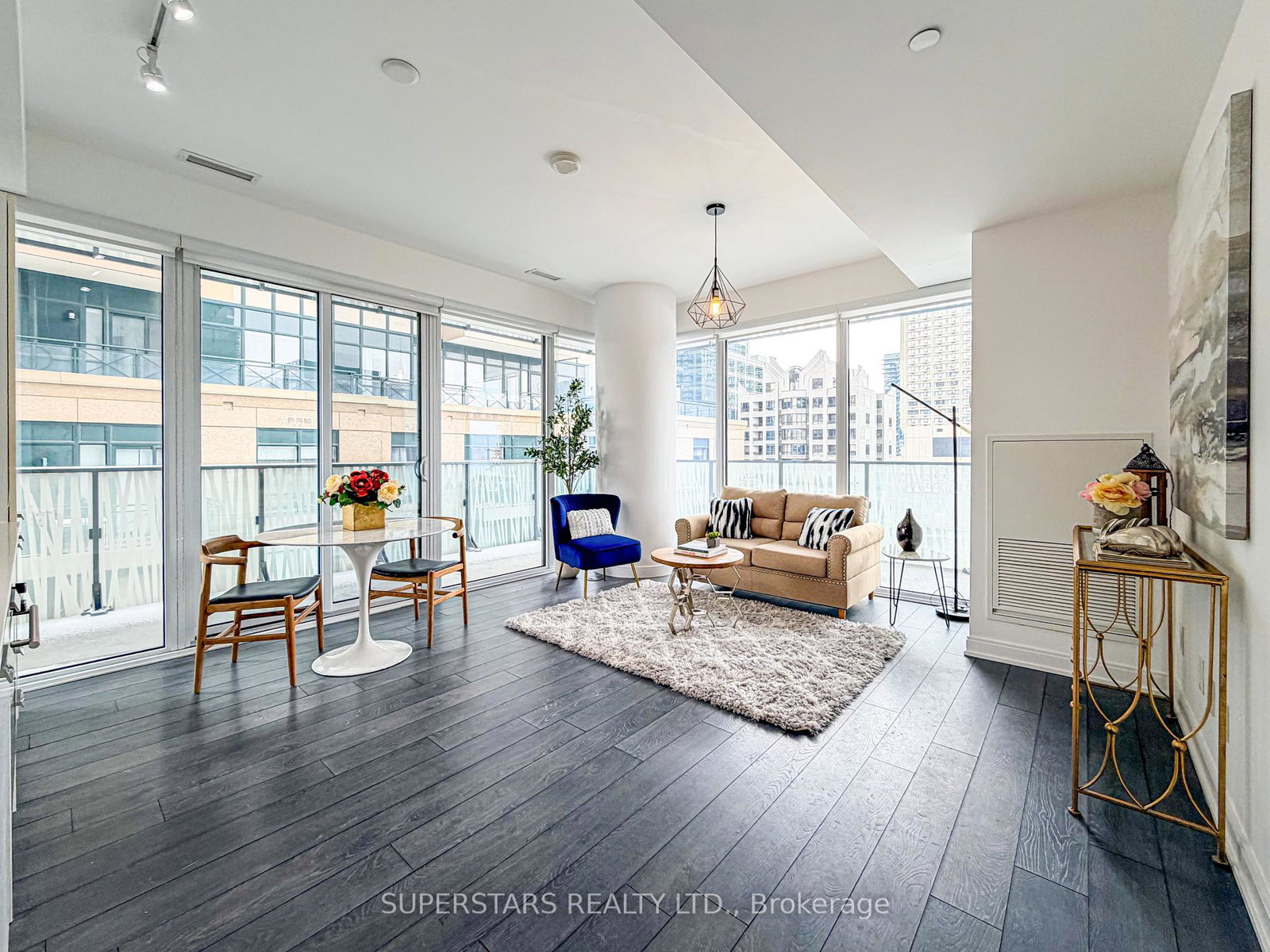 42-charles-street-e-toronto-ontario-c12877640
