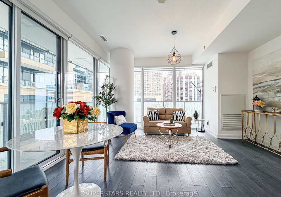 42-charles-street-e-toronto-ontario-c12877640