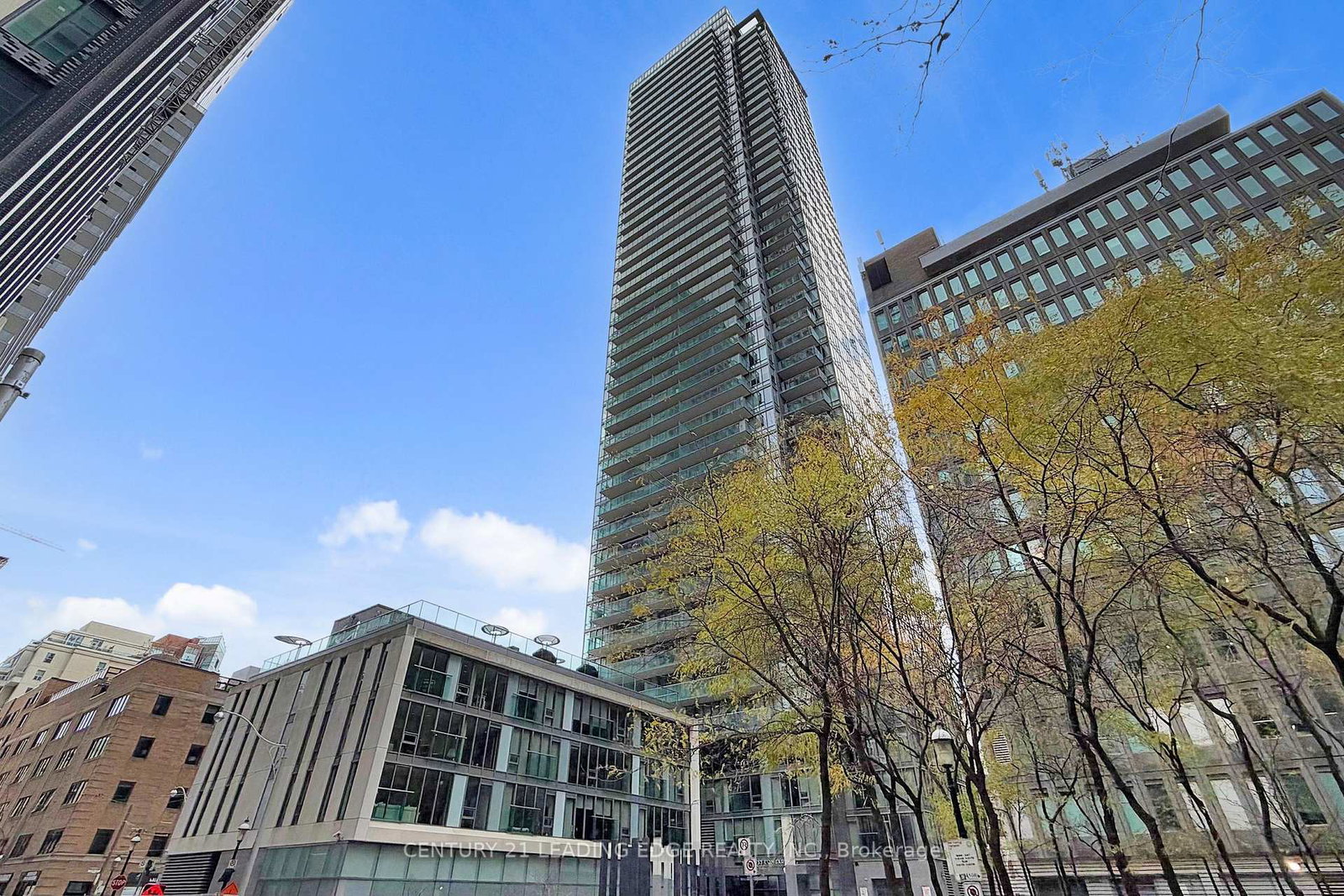 33-lombard-street-toronto-ontario-c12878054