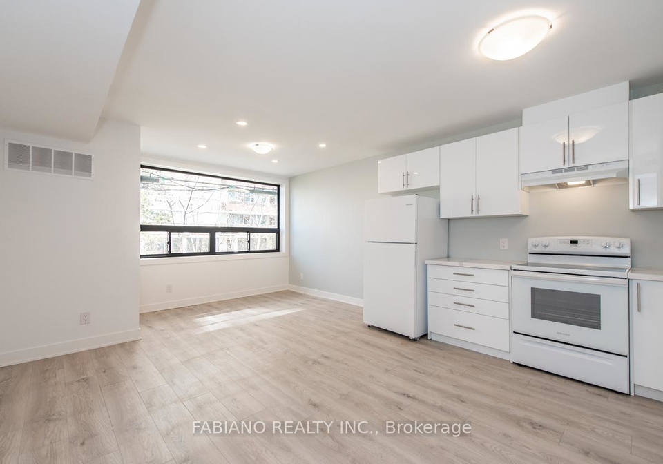 94st-clair-avenue-w-toronto-ontario-c12878336