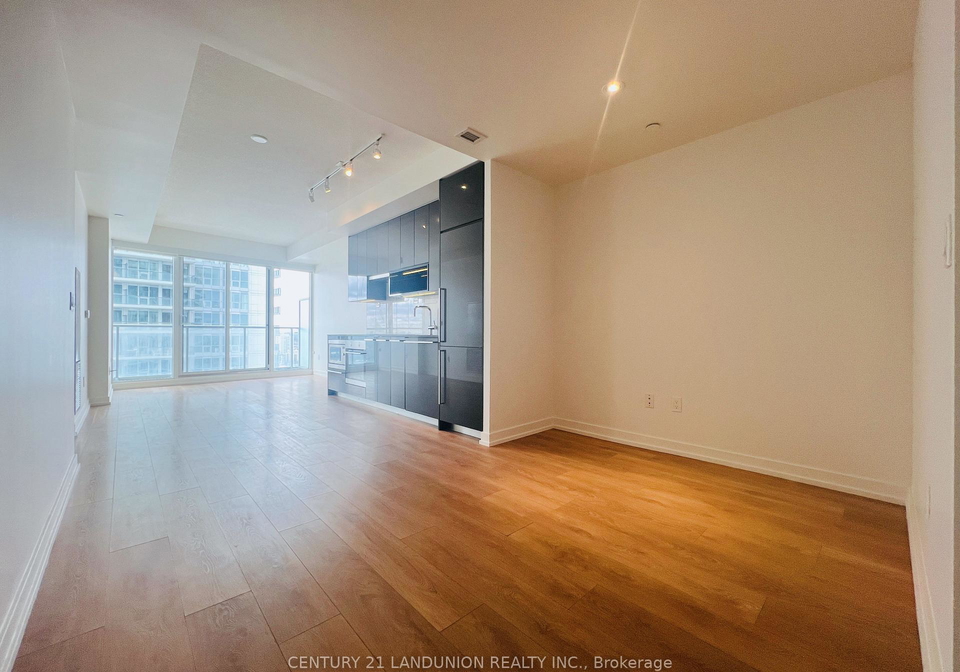 115-mcmahon-drive-north-york-ontario-c12878782