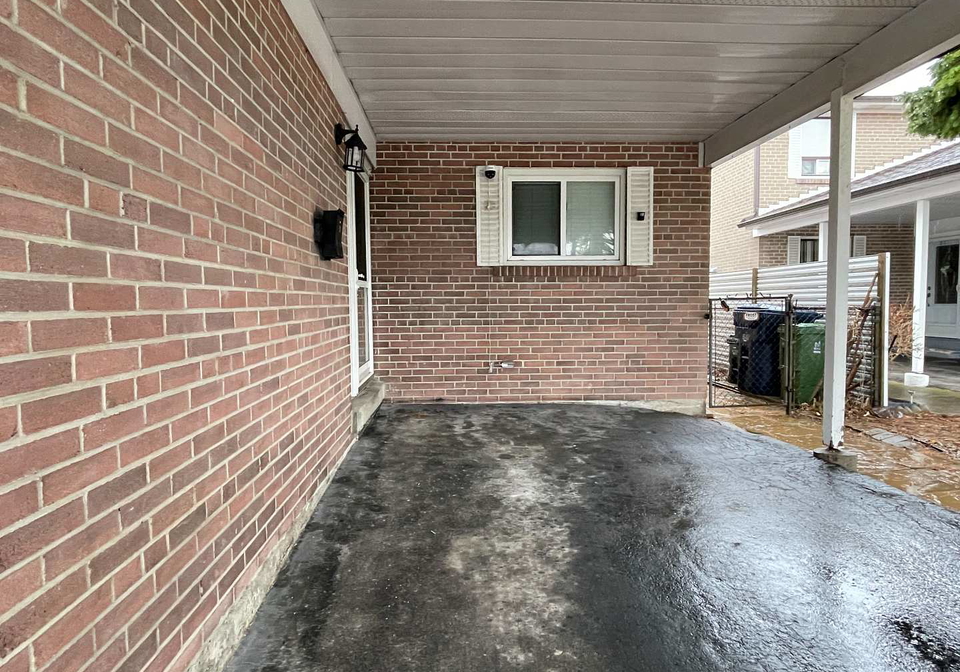 83-painswick-crescent-north-york-ontario-c12878822