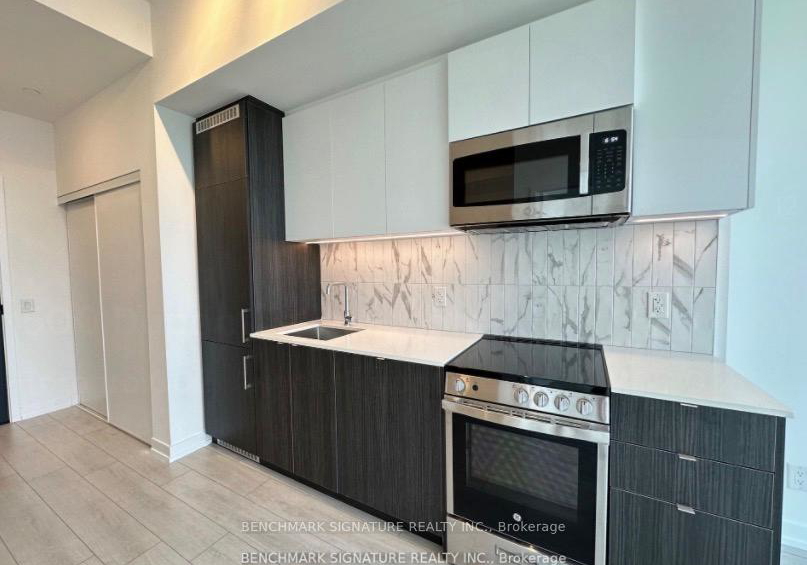 500-dupont-street-toronto-ontario-c12878888