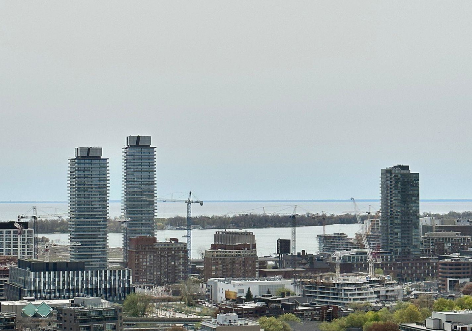 130-river-street-toronto-ontario-c12878904