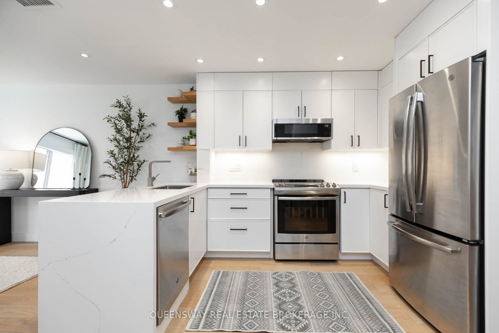 232-st-george-street-toronto-ontario-c12879008