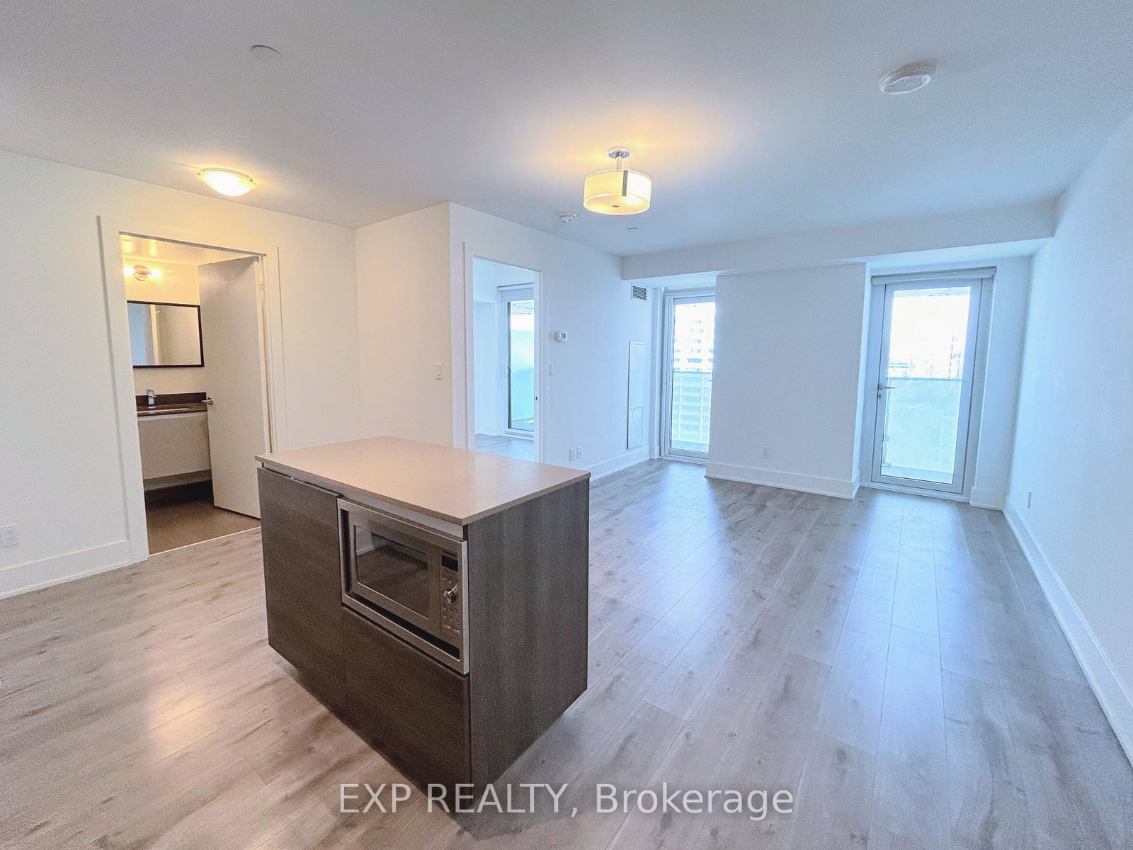 200-bloor-street-w-toronto-ontario-c12879036