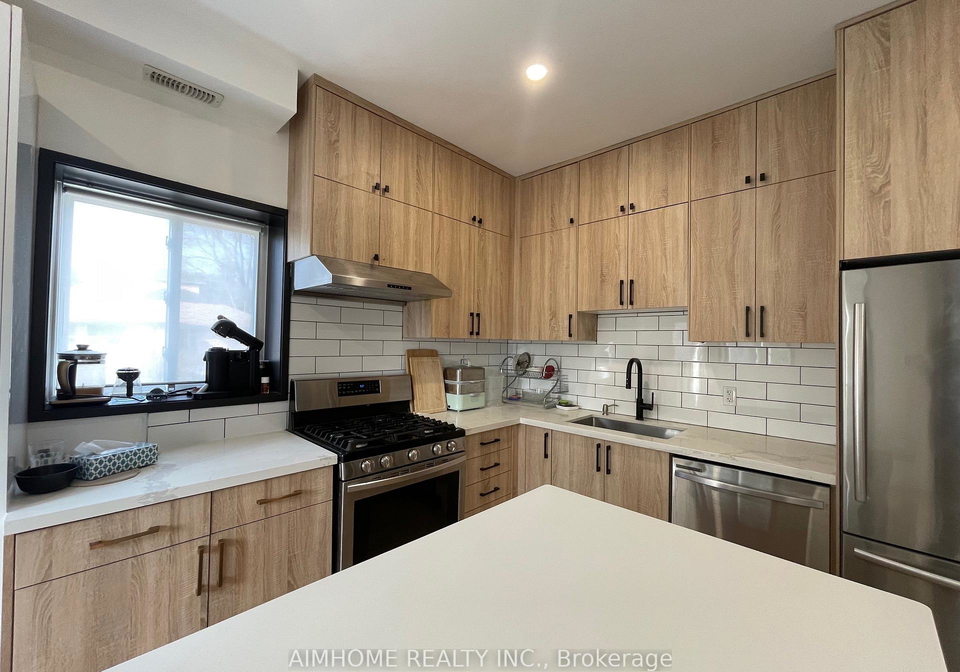 189-churchill-avenue-toronto-ontario-c12879058