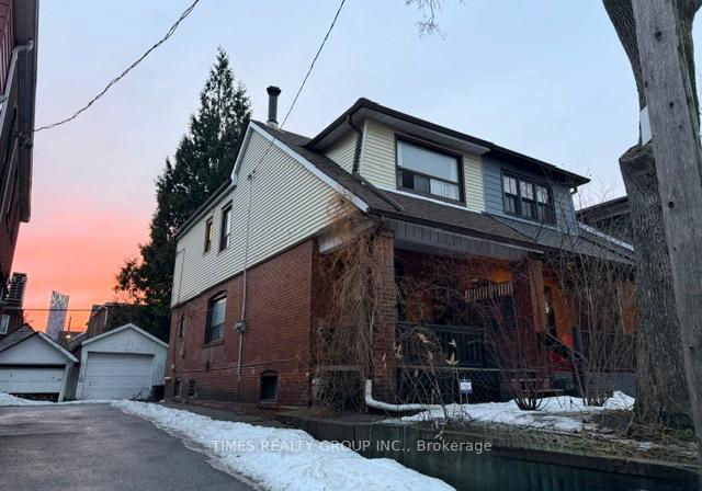 16-nasmith-avenue-toronto-ontario-c12879362