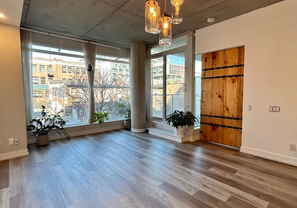 75-portland-street-toronto-ontario-c12879502