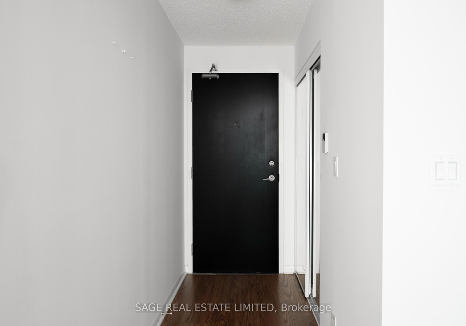 96-saint-patrick-street-toronto-ontario-c12879618
