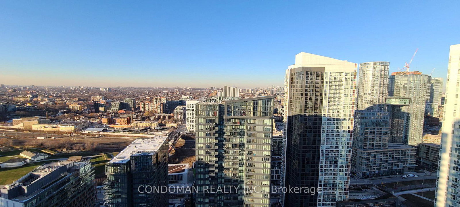 17-bathurst-street-toronto-ontario-c12879704