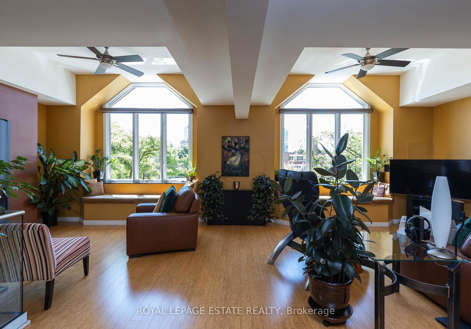 432-queen-street-e-toronto-ontario-c12880166