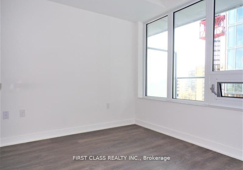 99-broadway-avenue-toronto-ontario-c12880234