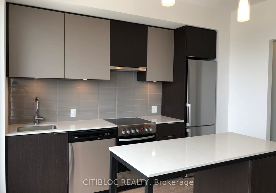 203-college-street-toronto-ontario-c12880342