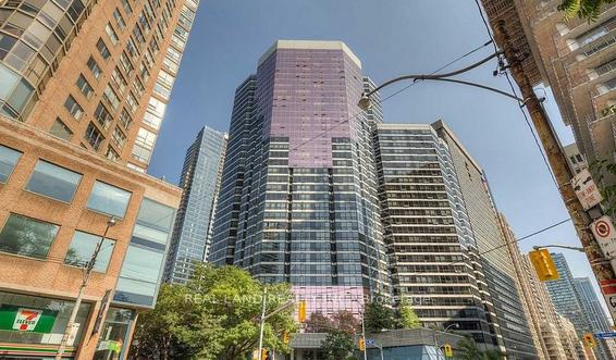 1001-bay-street-toronto-ontario-c12880358