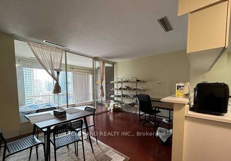1001-bay-street-toronto-ontario-c12880358