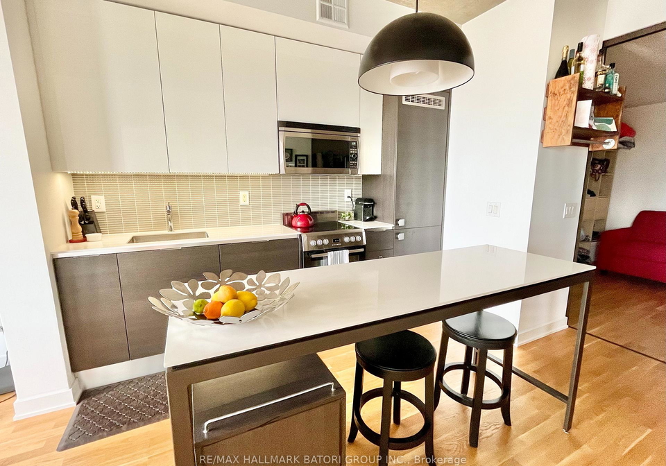 8-dovercourt-road-toronto-ontario-c12880444