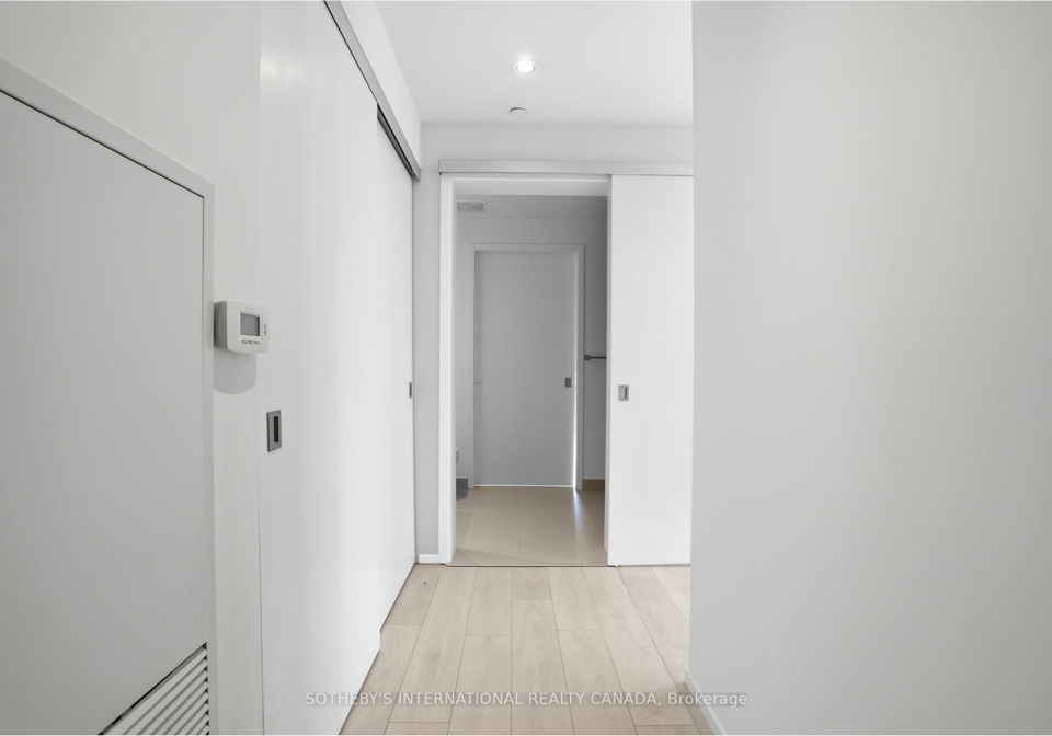 159-dundas-street-e-toronto-ontario-c12880650