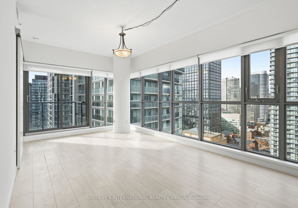 159-dundas-street-e-toronto-ontario-c12880650