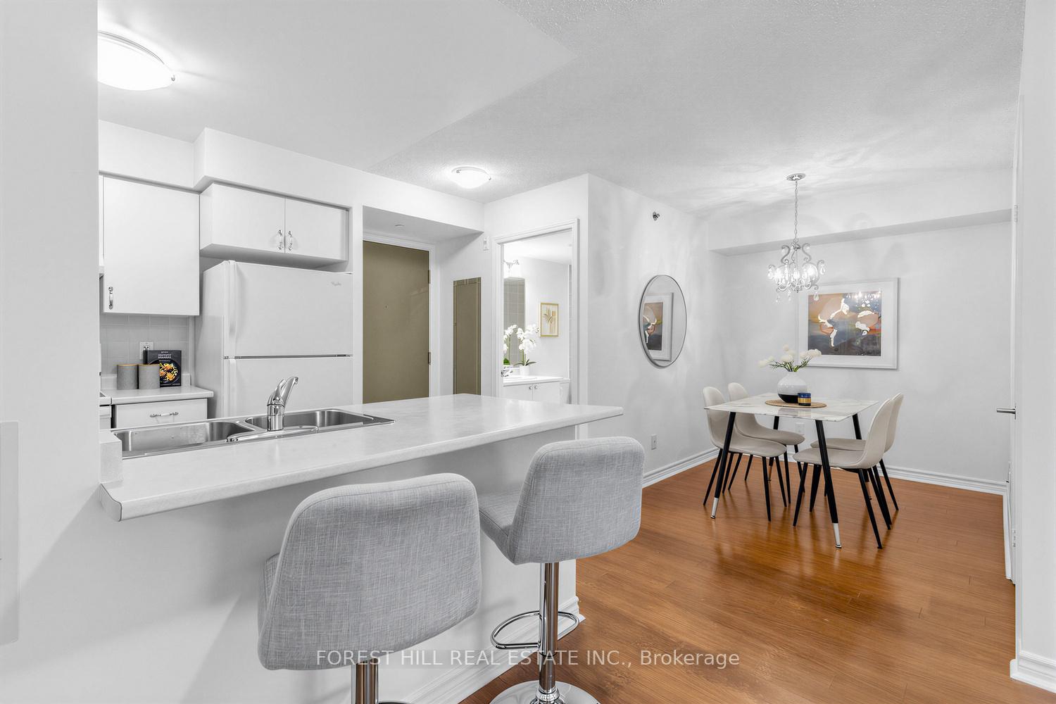35-saranac-boulevard-toronto-ontario-c12880760