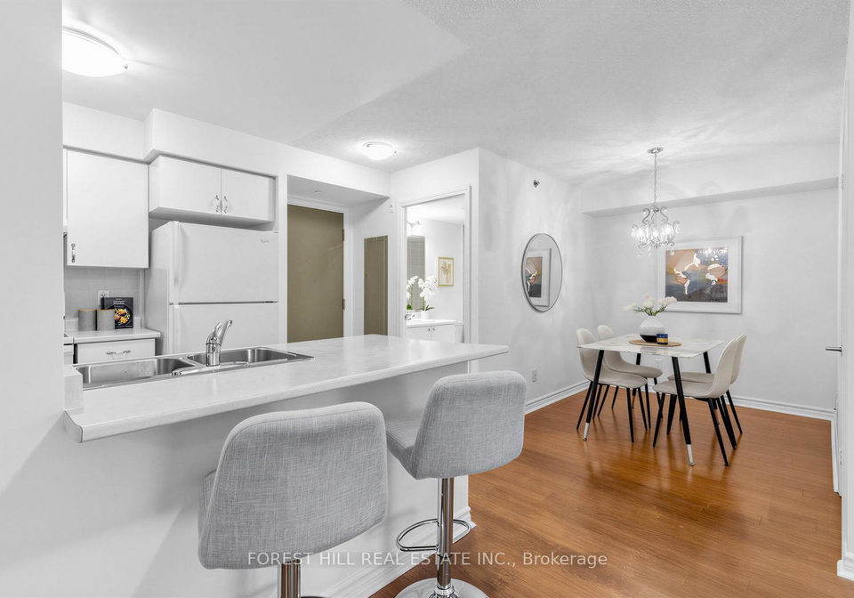 35-saranac-boulevard-toronto-ontario-c12880760