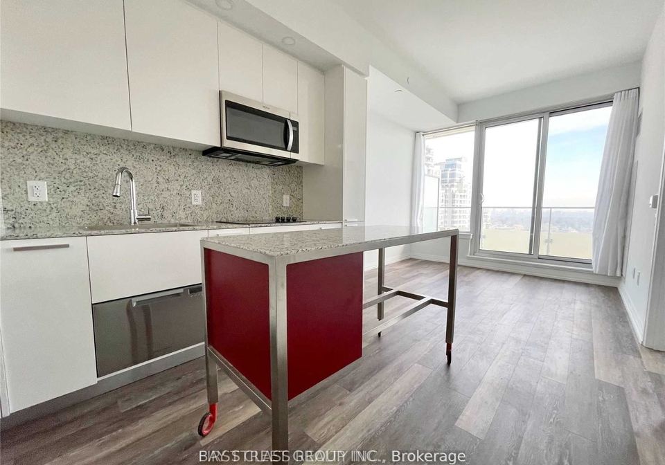 75-canterbury-place-toronto-ontario-c12880826