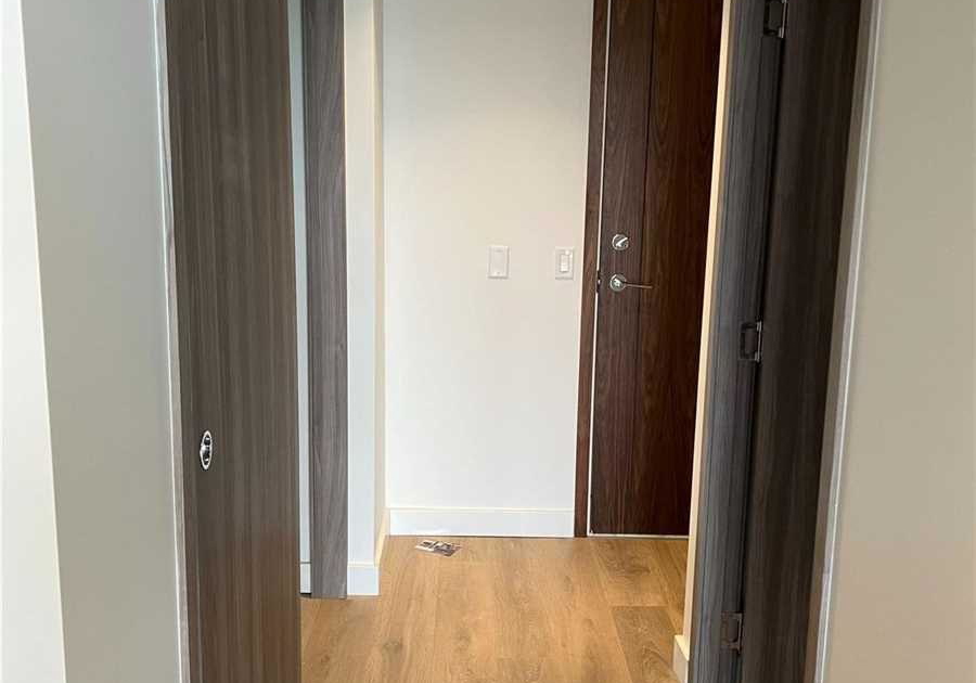 95-mcmahon-drive-north-york-ontario-c12880916