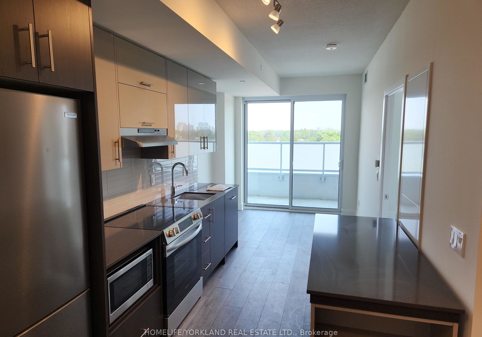 188-fairview-mall-drive-north-york-ontario-c12881426