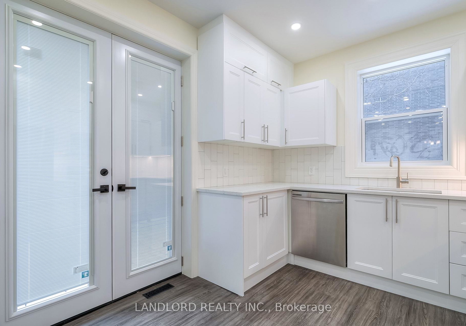 8-draper-street-toronto-ontario-c12881460