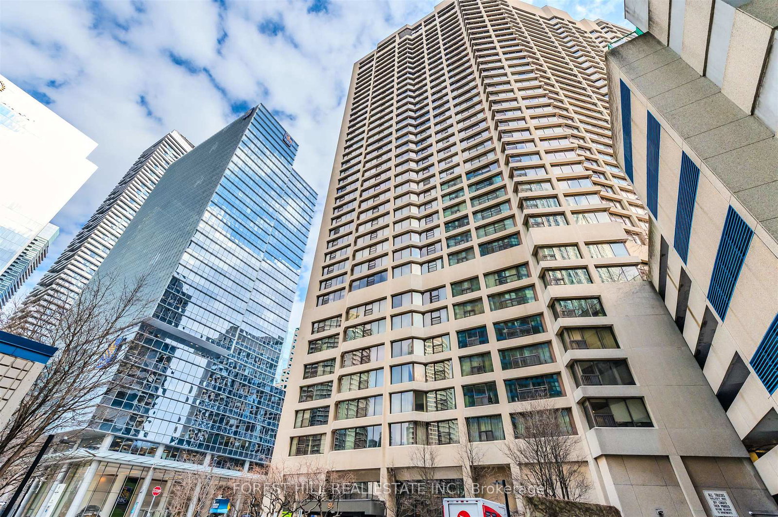55-harbour-square-toronto-ontario-c12881470
